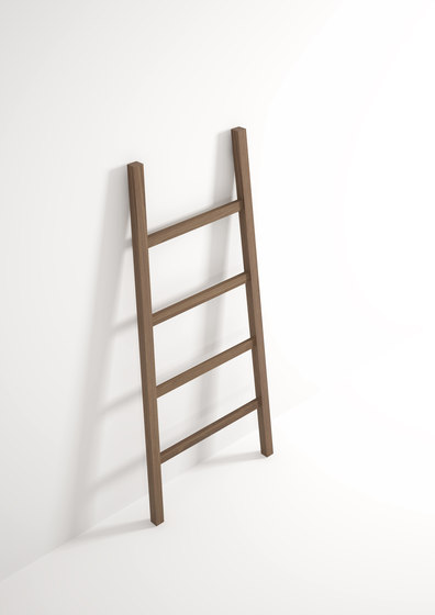 Ladder | Estanterías toallas | Idi Studio