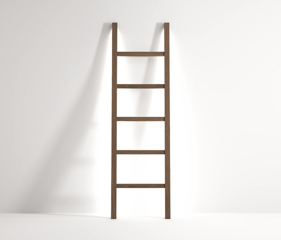 Ladder | Estanterías toallas | Idi Studio