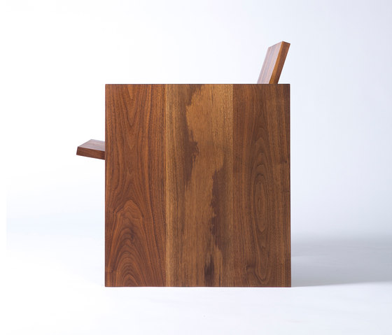 Biscuit Arm Chair | Sessel | Thislexik