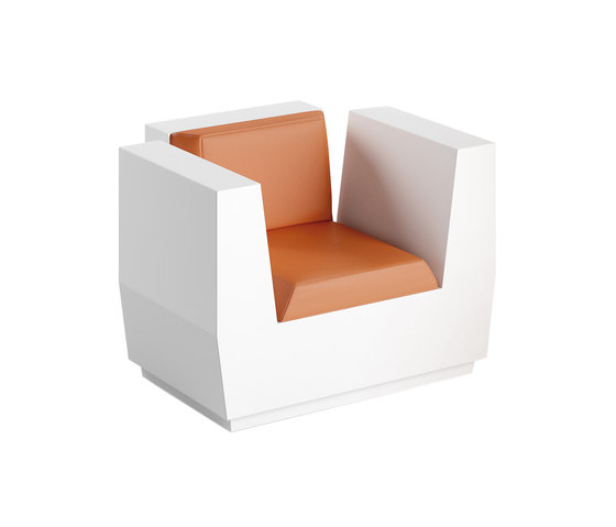 Big Cut | Armchair | Sessel | PLUST