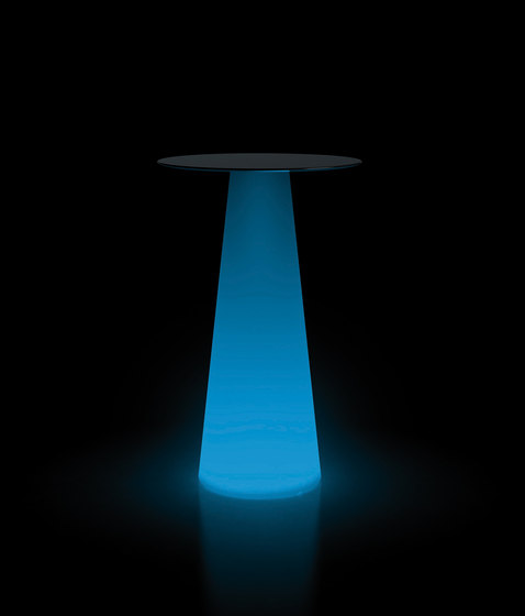 Fura | Bar Table Light | Tables hautes | PLUST