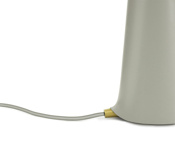 Shelter Table lamp | Lámparas de sobremesa | Normann Copenhagen