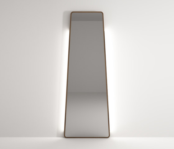 Totem big mirror | Mirrors | Idi Studio