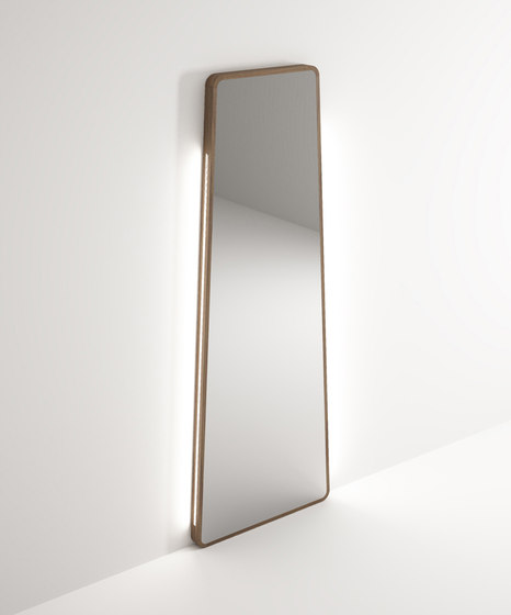 Totem big mirror | Espejos | Idi Studio