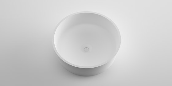 Tub shower basin basket | Baignoires | Idi Studio