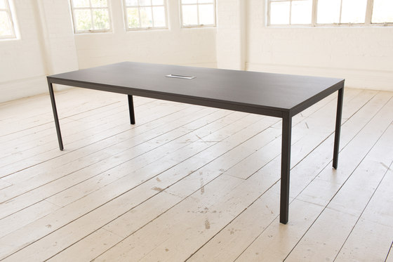 Kant Table | Mesas contract | 8000C