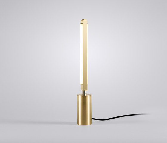 Pris Table Lamp | Lámparas de sobremesa | PELLE