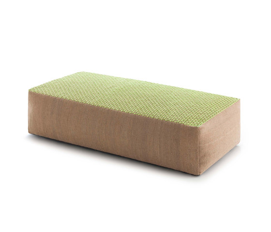 Raw Big Pouf Lima 1 | Poufs | GAN