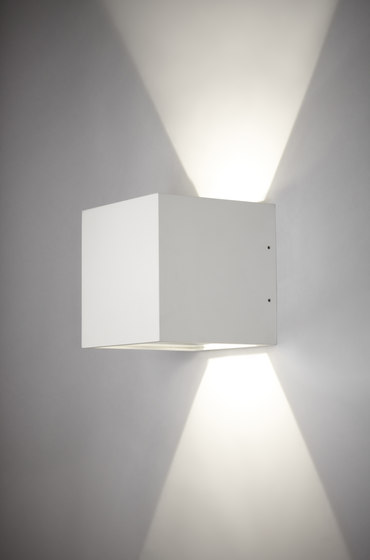 Cube XL LED | Wall lights | Light-Point