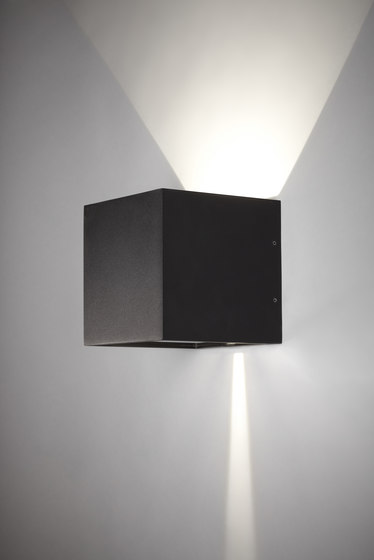 Cube XL LED | Wall lights | Light-Point