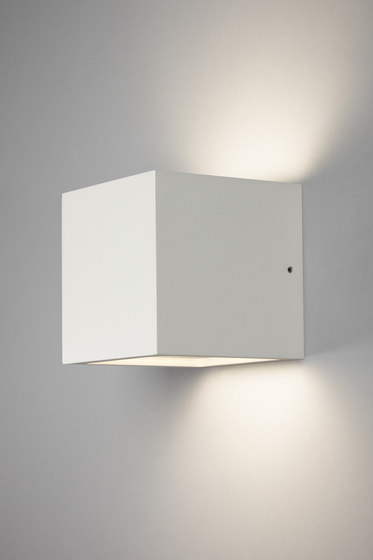 Cube XL Up Down E27 | Wall lights | Light-Point