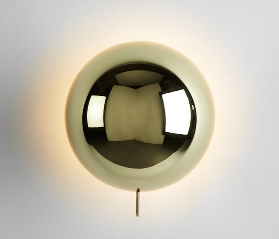 Eclipse Sconce (Polished brass) | Lampade parete | Roll & Hill