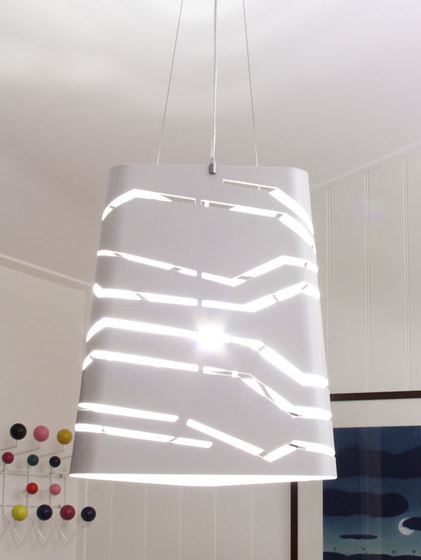 Phase | Pendant | Suspended lights | Luxxbox