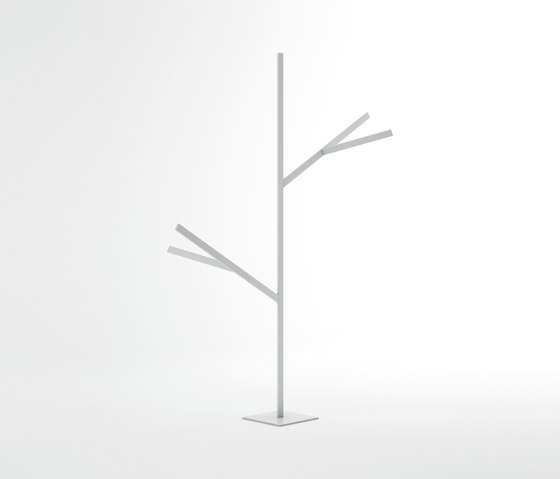 Blau M1 Outdoor Tree Lamp | Outdoor floor-mounted lights | GANDIABLASCO