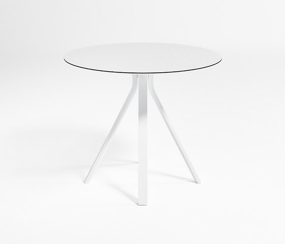 Stack Table Circulaire Monopata | Tables de repas | GANDIABLASCO