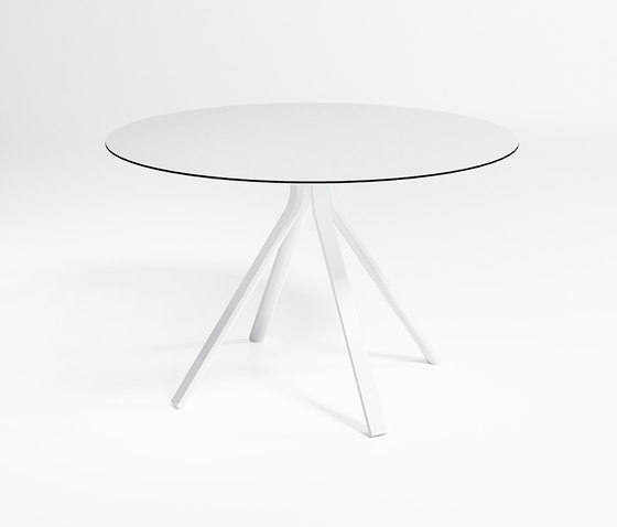 Stack Circular Monopata Dining Table | Dining tables | GANDIABLASCO