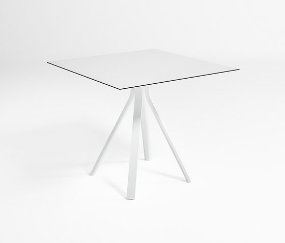 Stack Viereckiger Tisch Monopata | Esstische | GANDIABLASCO