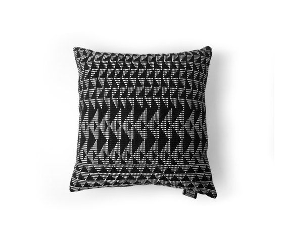 Melange cushion | peak | Kissen | Design House Stockholm