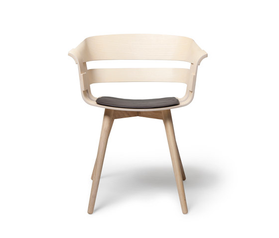 Wick chair | wooden legs ash and leather seat cushion | Stühle | Design House Stockholm