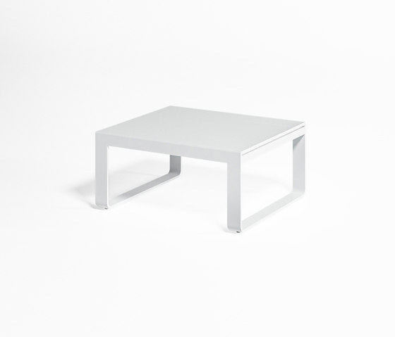Flat Table Armchair | Coffee tables | GANDIABLASCO