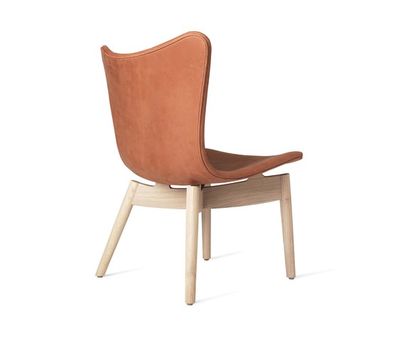 Shell Lounge Chair - Dunes Rust - Mat Lacquered Oak | Sessel | Mater