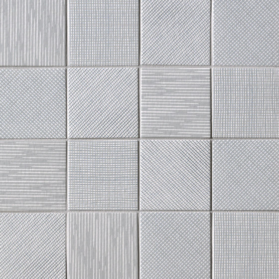 Tratti mi grigio | Ceramic tiles | Ceramiche Mutina