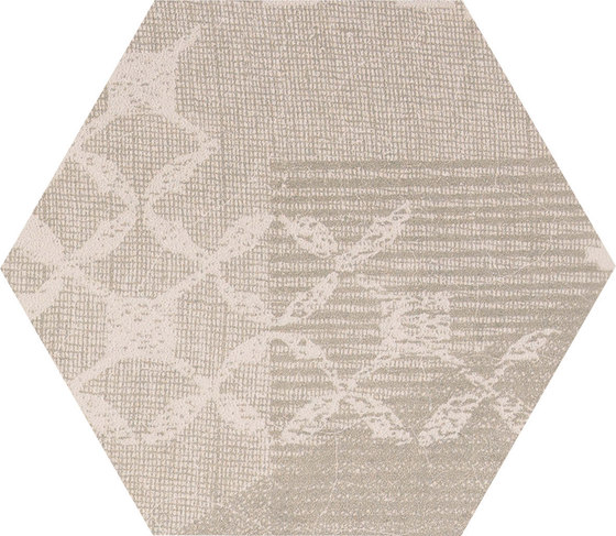 Gesso Esagona Patchwork Taupe Linen | Ceramic mosaics | EMILGROUP