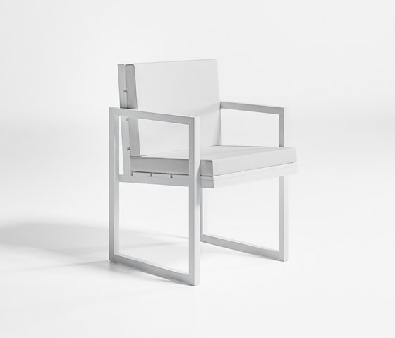 Saler High Dining Armchair | Chairs | GANDIABLASCO