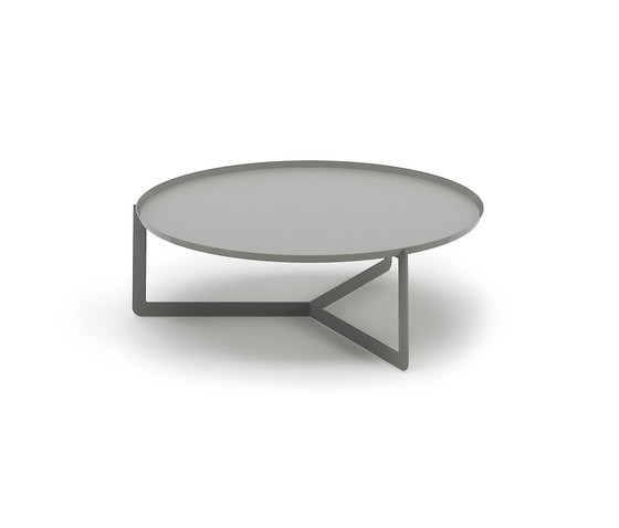 Round 3 | Coffee tables | MEMEDESIGN