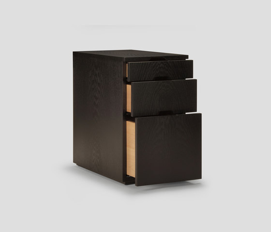 wishbone 3-drawer cabinet | Cassettiere ufficio | Skram
