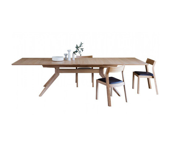Cross Extending Table | Tables de repas | Case Furniture