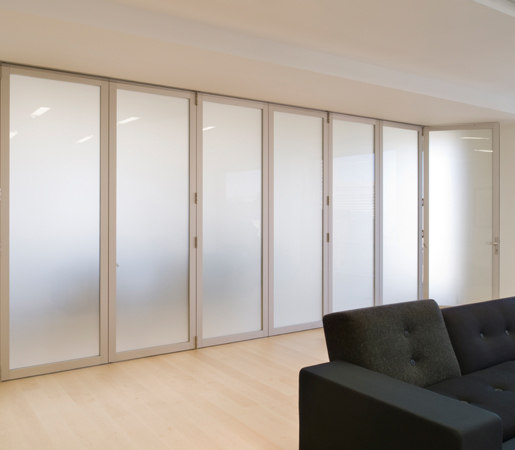Folding Doors - Aluminum | Dutch Consulate | Fenstertypen | LaCantina Doors