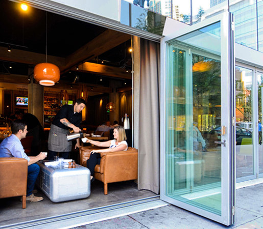 Folding Doors - Aluminum Thermally Controlled | Aloft | Porte patio | LaCantina Doors