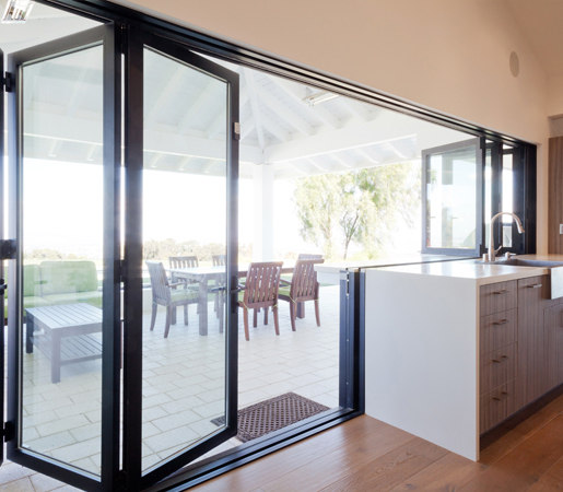 Combination Window & Door Systems | Rolling Hills | Patio doors | LaCantina Doors