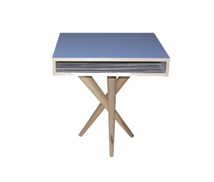 Sister End Table | Tavolini alti | Cliff Young