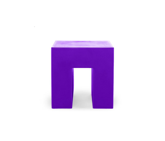 Vignelli Cube | Model 1030 | Purple | Tavolini alti | Heller