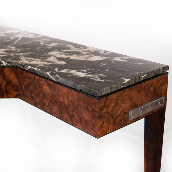 Fleming Console Table | Tables consoles | Ivar London