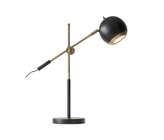 Quincy LED Desk Lamp | Luminaires de table | ADS360