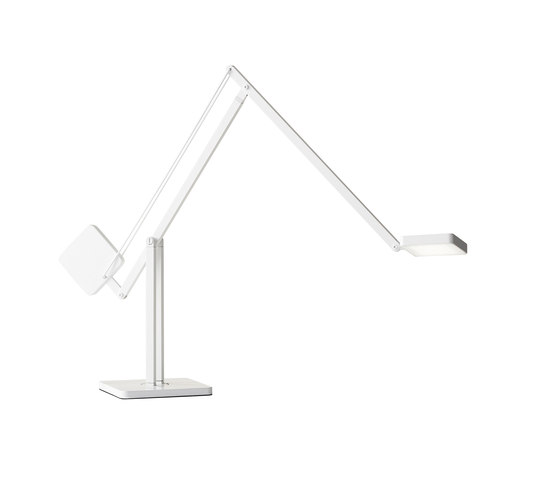 Cooper LED Desk Lamp | Lámparas de sobremesa | ADS360