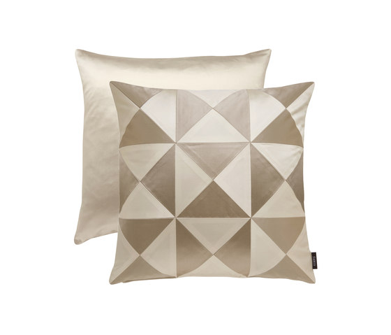 Pilou Cushion H053-01 | Cushions | SAHCO