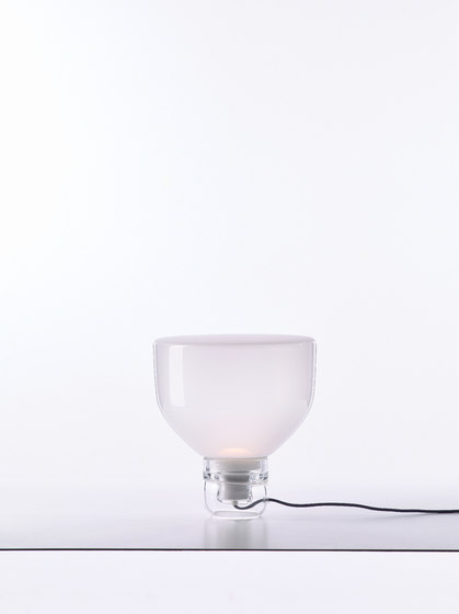 Lightline PC972 | Lámparas de sobremesa | Brokis