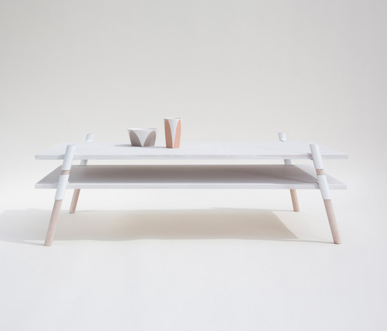 Italic 2-Tier Coffee Table | Bleached Alder | Tables basses | Yield