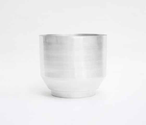 Indoor Spun Planter 16" | Aluminum | Vasi piante | Yield