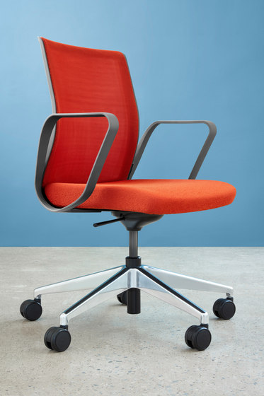 6C 61325 | Chaises | Keilhauer