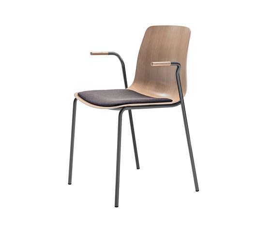 Pi Chair A.5 | Sillas | Piiroinen