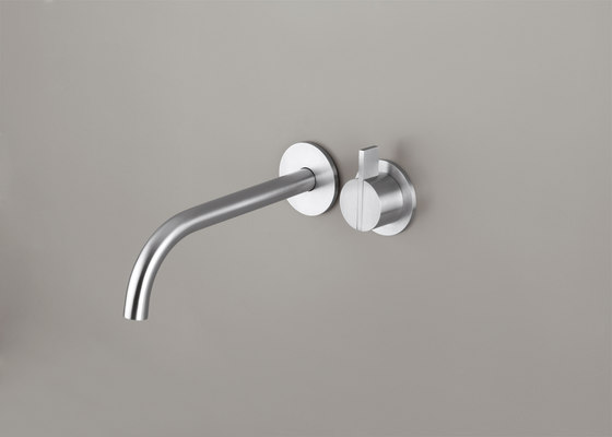PB SET01 | Wall mounted basin mixer with spout | Robinetterie pour lavabo | COCOON