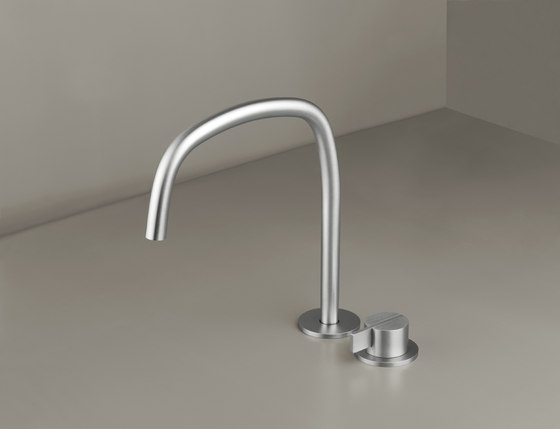 PB SET11 | Deck mounted basin mixer with swivel spout | Grifería para lavabos | COCOON