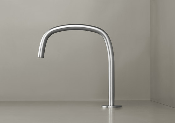 PB11 | Deck mounted spout | Wash basin taps | COCOON
