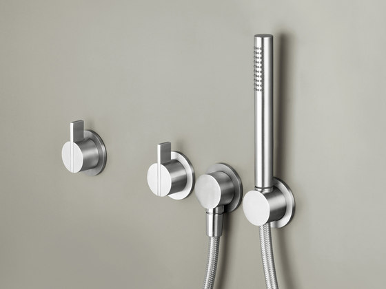 PB SET23 | Wall mounted shower set | Grifería para duchas | COCOON