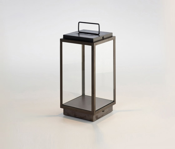 Blakes Table Lamp | Lampade tavolo | Tekna
